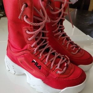 Woman's FILA canvas sneaker/bootie